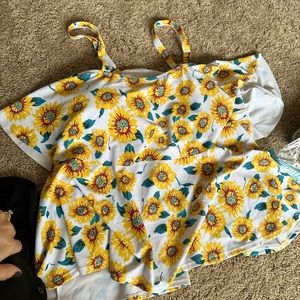 Sun flower tankini/swim dress top size 24w
